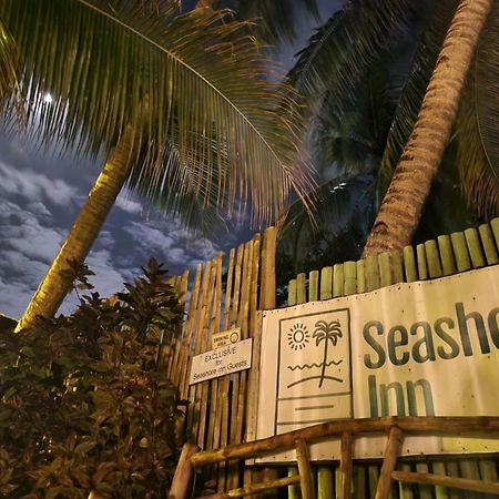 Seashore Inn Сікіхор Екстер'єр фото